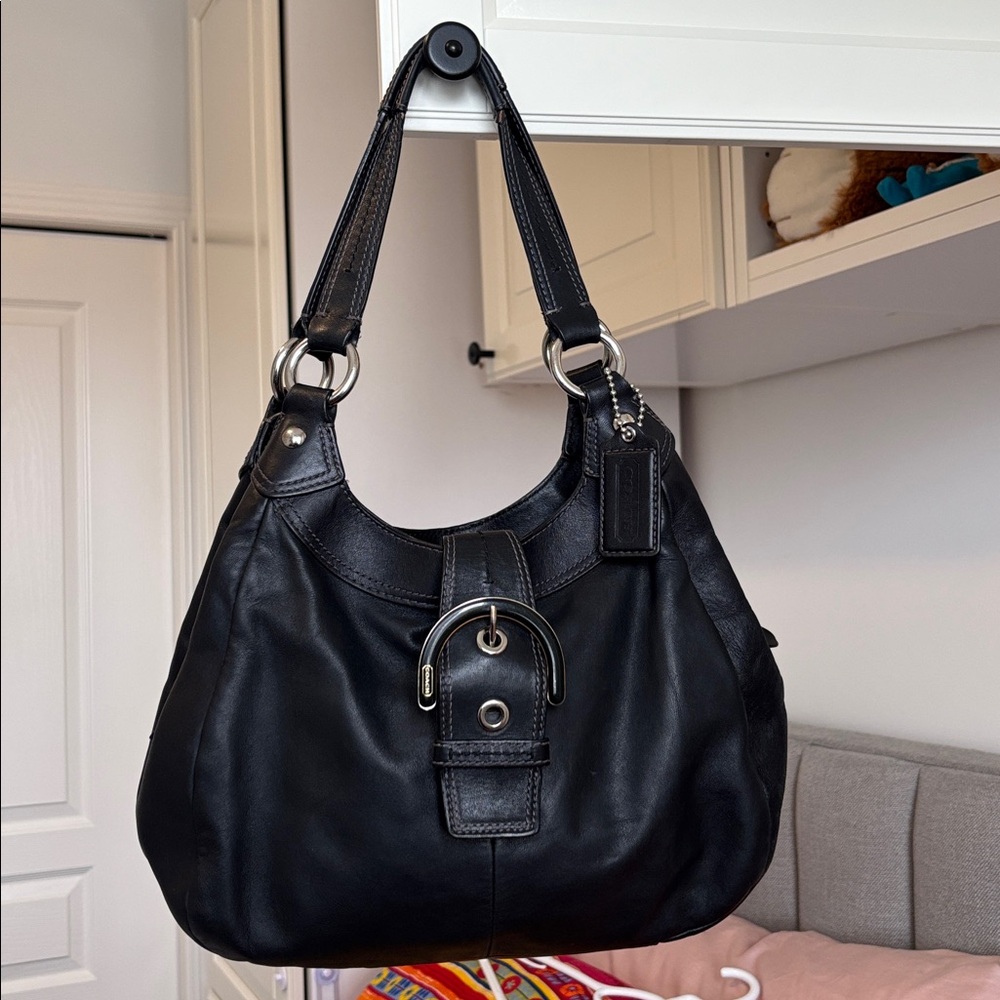 Coach Black Medium Lynn Soho F17219